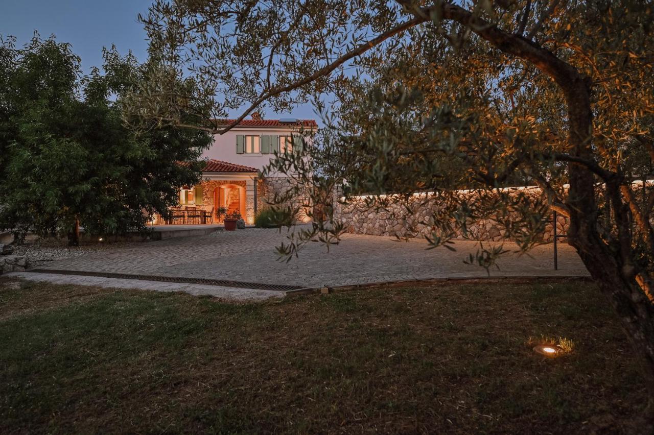 Vila Stala Malinska Bagian luar foto