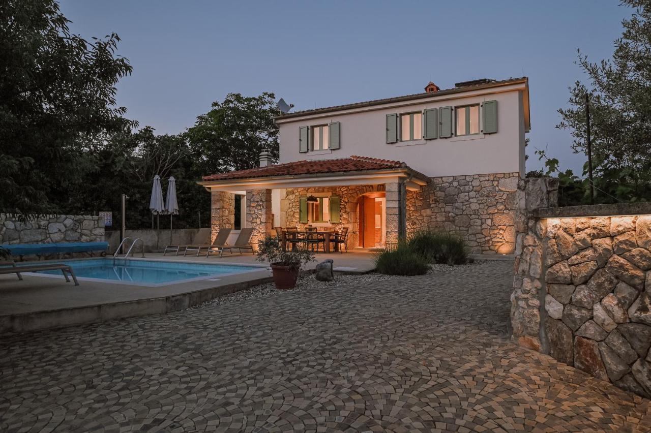 Vila Stala Malinska Bagian luar foto